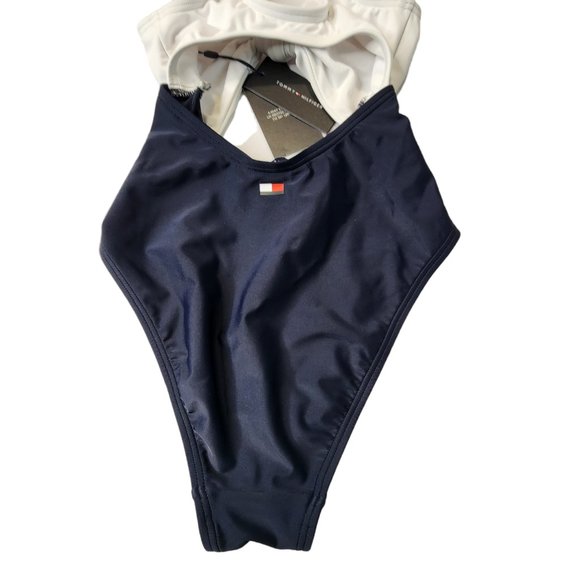 Tommy Hilfiger Women's Standard One-Piece Swimsuit Size XXS - Picture 3 of 6